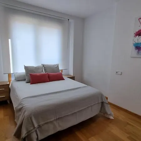 New 3-Bed Beach Apartment Galicia * Vilagarcia de Arousa